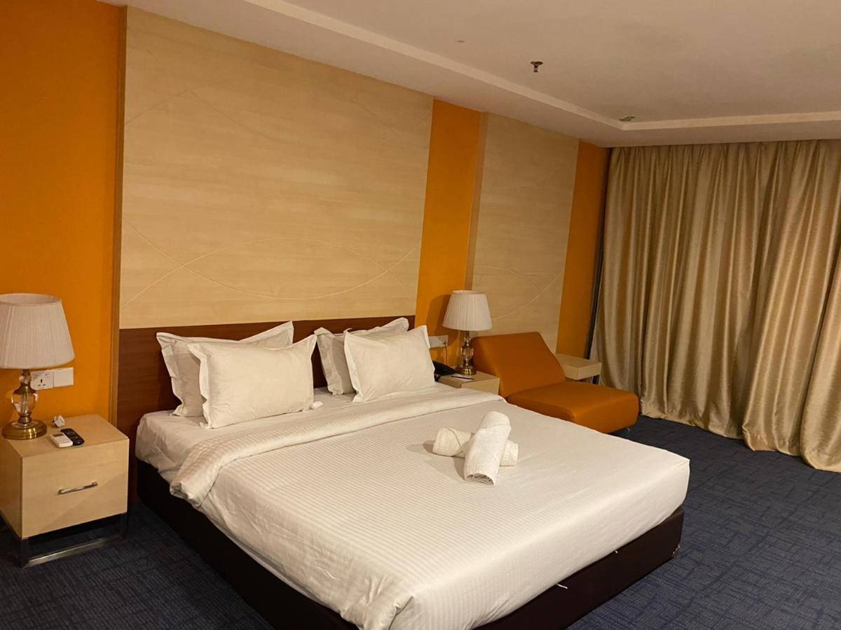 De Palma Hotel Shah Alam Bagian luar foto