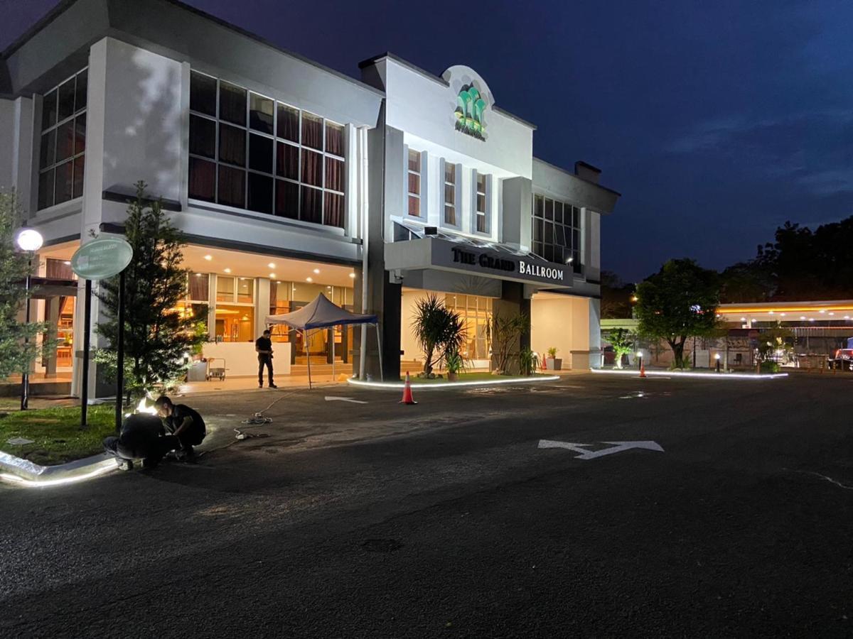 De Palma Hotel Shah Alam Bagian luar foto