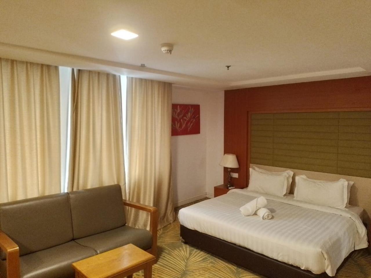 De Palma Hotel Shah Alam Bagian luar foto